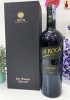 Quà tặng hộp 1 chai rượu vang Chile La Roca Reserva kèm phụ kiện 