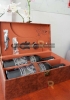 Set quà tặng hộp da 2 chai rượu vang Ý 1922 kèm bộ phụ kiện