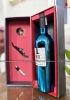 Quà tặng hộp 1 chai rượu vang Ý 1933 Blue kèm phụ kiện