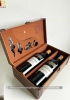 Set quà tặng hộp da 2 chai rượu vang Pháp Chevalier kèm bộ phụ kiện